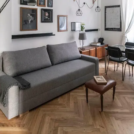 Menabrea 33 - Stylish Apartment! شقة